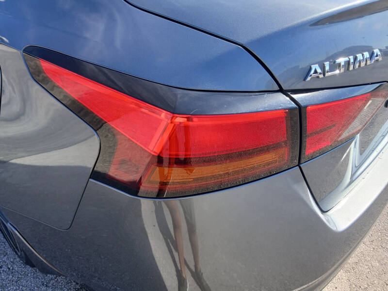 2019 Nissan Altima 2.5 SR