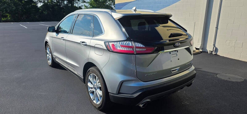2020 Ford Edge Titanium