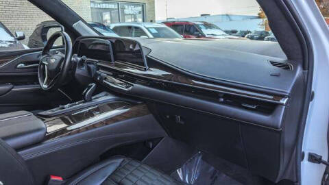 2022 Cadillac Escalade ESV Sport Platinum