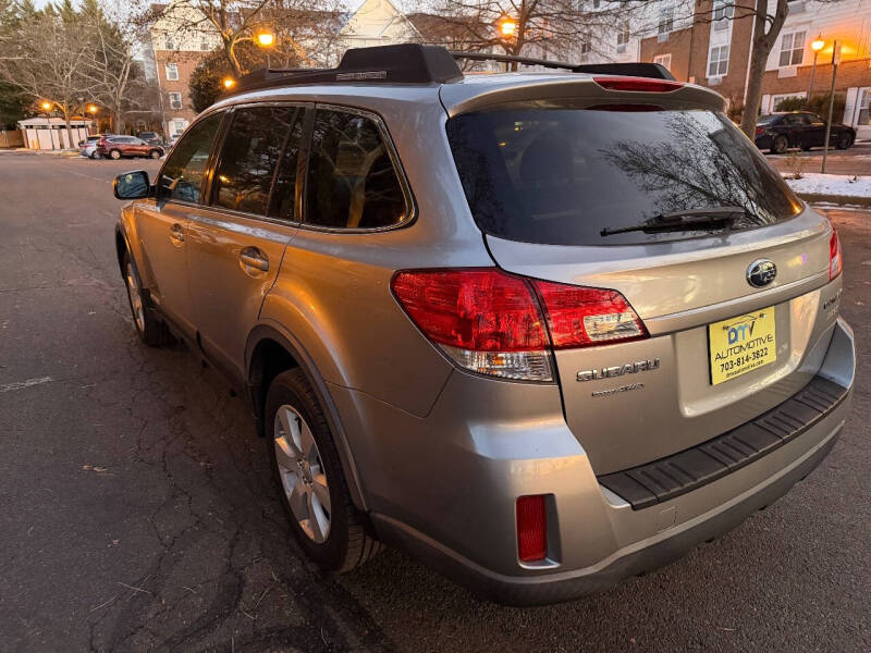 2011 Subaru Outback 2.5i Premium