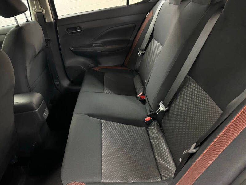 2025 Nissan Versa SR