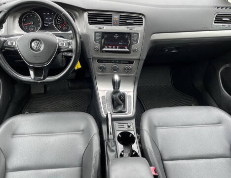 2015 Volkswagen Golf TSI S