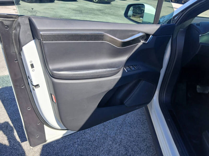 2017 Tesla Model X