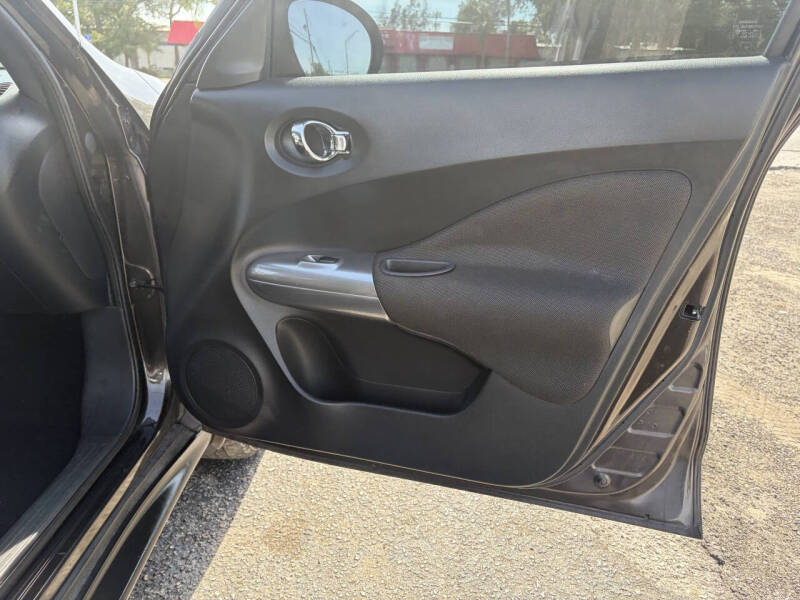 2011 Nissan JUKE SV - Photo 13