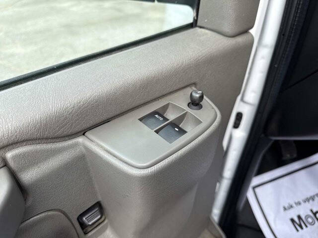 2022 Chevrolet Express 2500