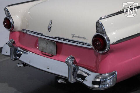 1955 Ford Crown Victoria