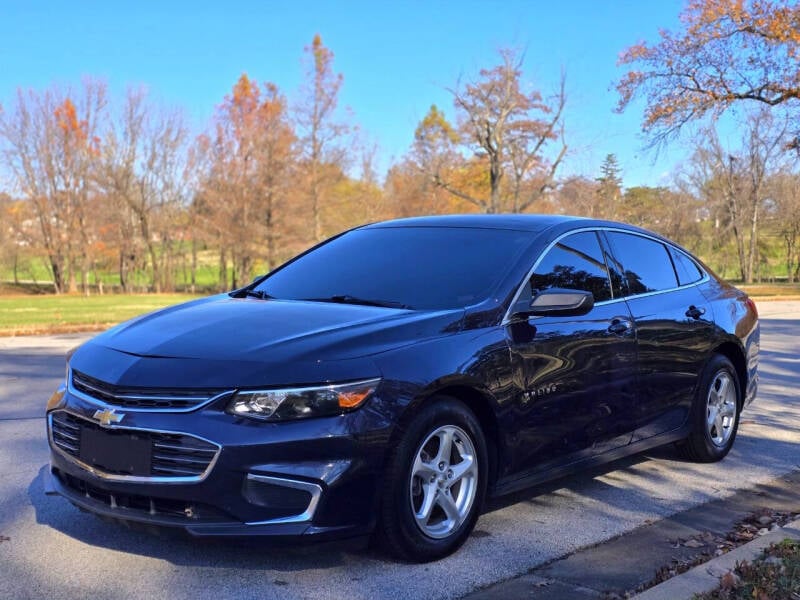 2017 Chevrolet Malibu 1LS photo 9