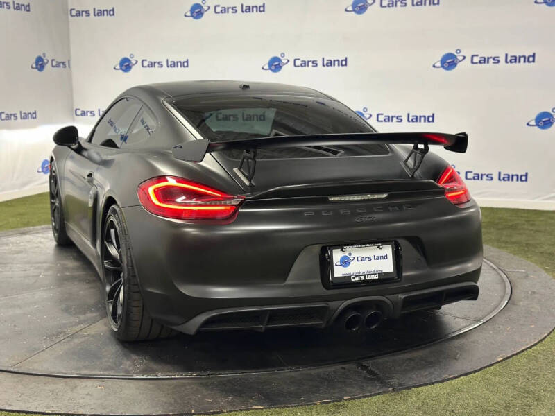 2016 Porsche Cayman GT4