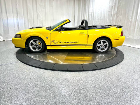 2004 Ford Mustang GT Deluxe