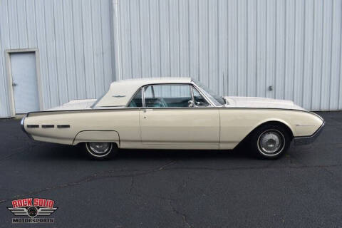 1962 Ford Thunderbird