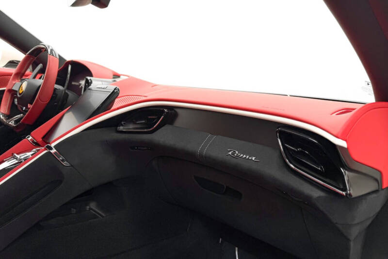 2024 Ferrari Roma