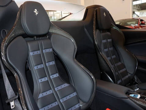 2025 Ferrari 296 GTS