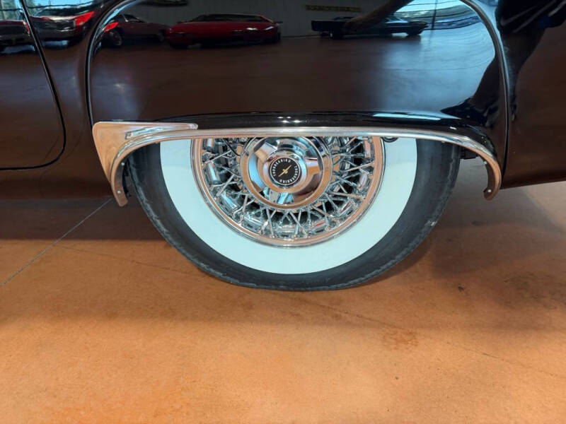 1957 Ford Thunderbird