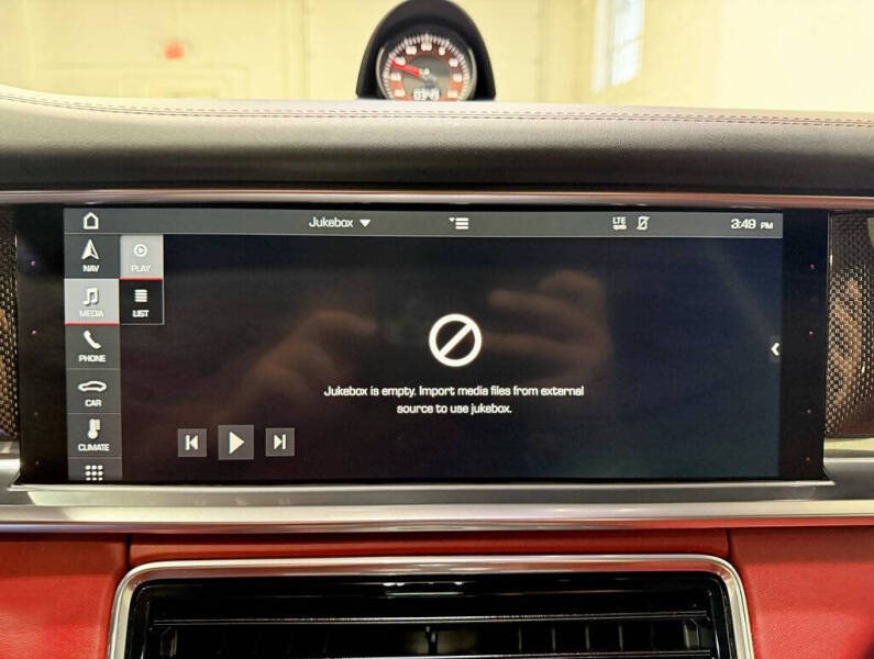 2018 Porsche Panamera 4