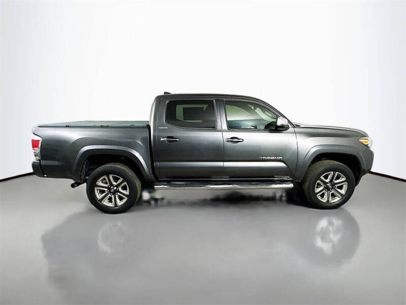 2017 Toyota Tacoma Limited