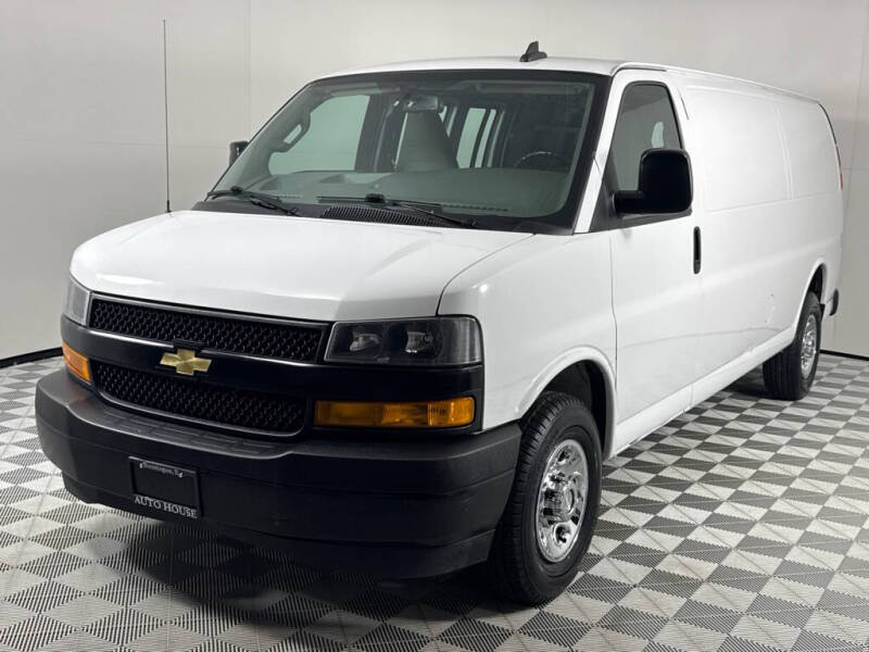 2020 Chevrolet Express 2500
