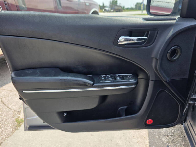2014 Dodge Charger SXT