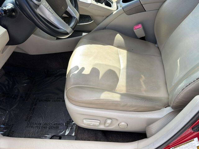 2013 Toyota Prius Four