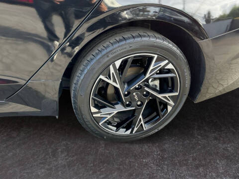 2026 Kia K5