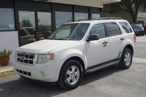 2009 Ford Escape for sale at Dealmaker Auto Sales in Jacksonville FL