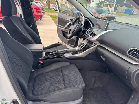 2018 Mitsubishi Eclipse Cross LE