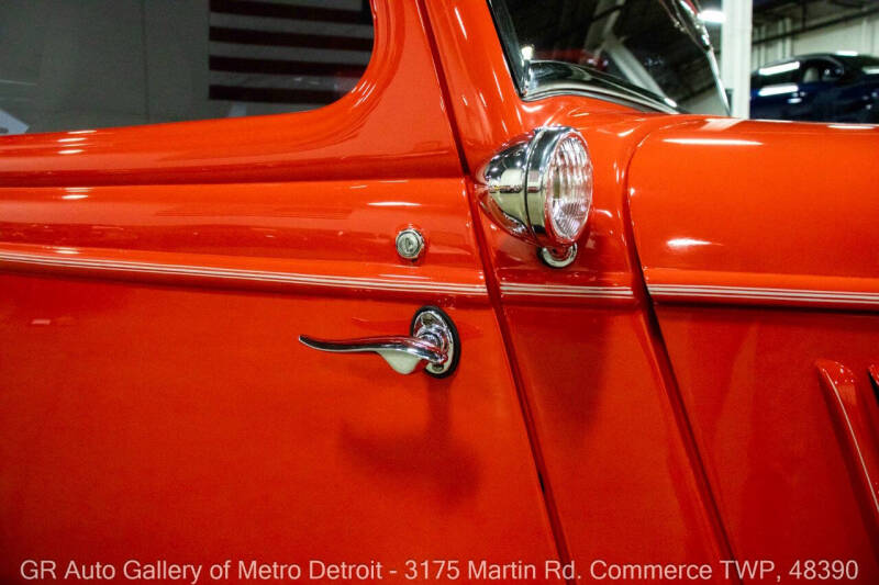 1934 Ford Tudor