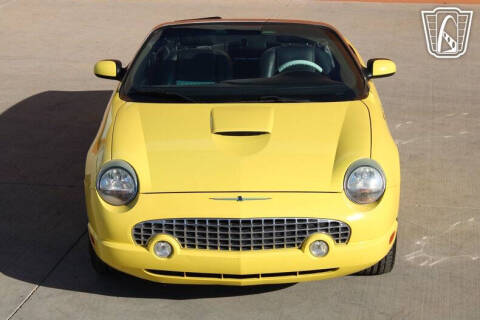 2004 Ford Thunderbird Deluxe