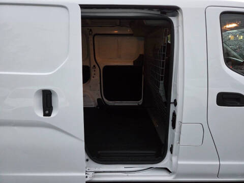 2021 Nissan NV200 SV