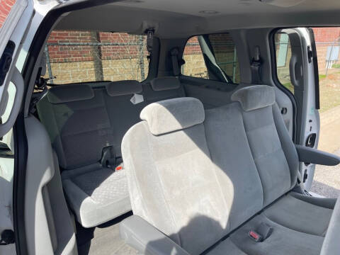 2004 Ford Freestar S