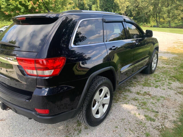 2011 Jeep Grand Cherokee for sale at Car Connection in Painesville, OH