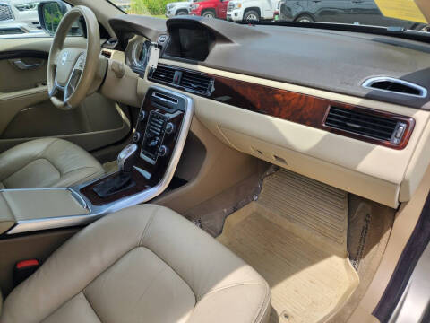 2013 Volvo XC70 T6 Premier Plus