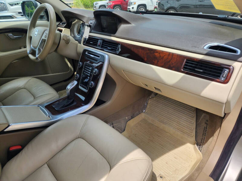 2013 Volvo XC70 T6 Premier Plus