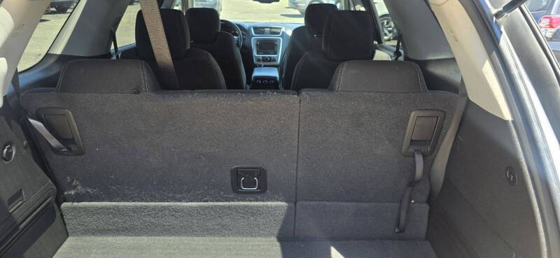 2016 GMC Acadia SLE-2