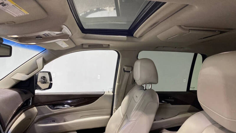 2016 Cadillac Escalade Premium Collection
