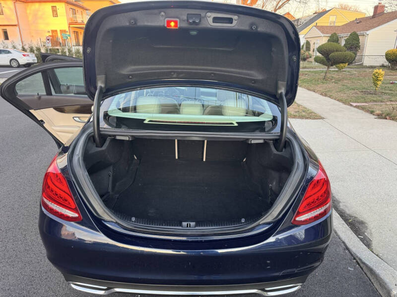 2017 Mercedes-Benz C-Class C 300 Luxury 4MATIC