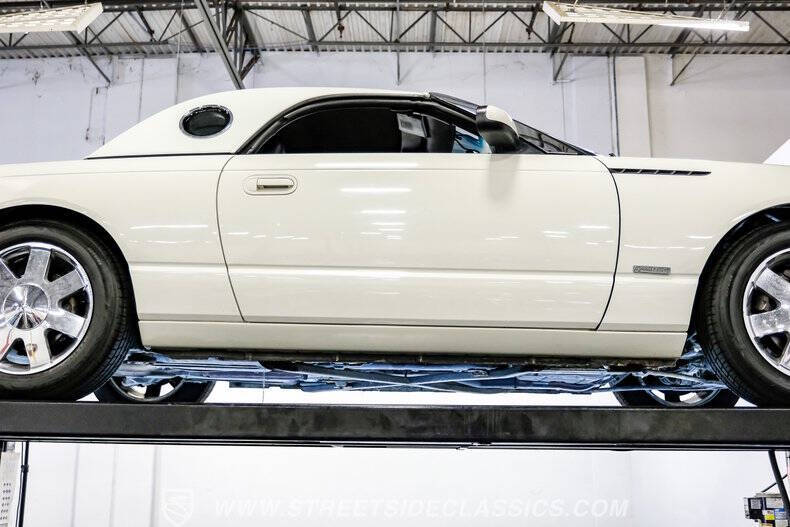 2002 Ford Thunderbird Deluxe