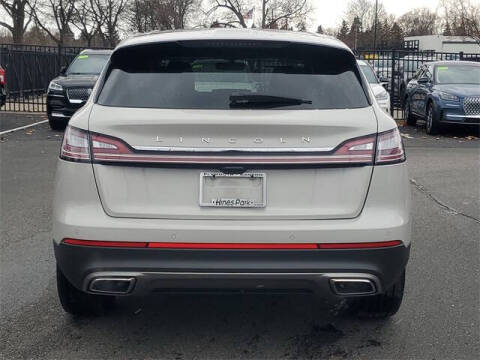 2022 Lincoln Nautilus Reserve