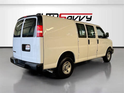 2024 Chevrolet Express 2500