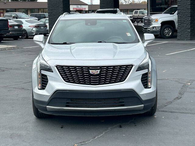 2022 Cadillac XT4 Premium Luxury