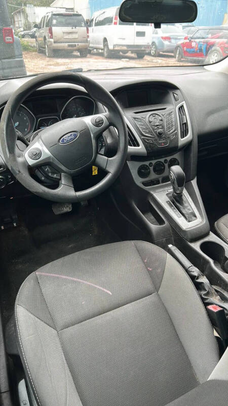 2013 Ford Focus SE
