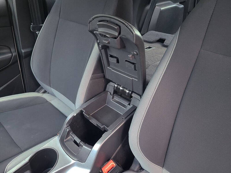2015 Ford Escape S