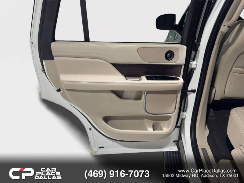 2020 Lincoln Navigator Standard