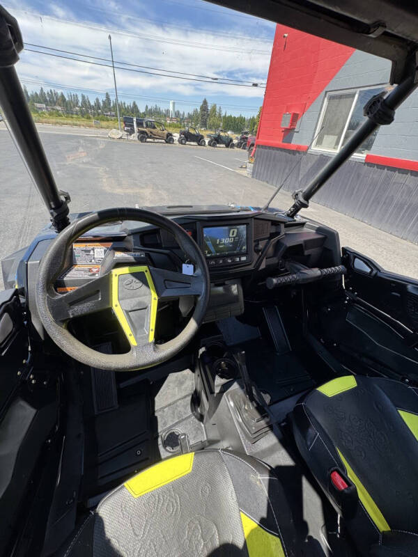 2017 Polaris RZR 1000 XP EPS