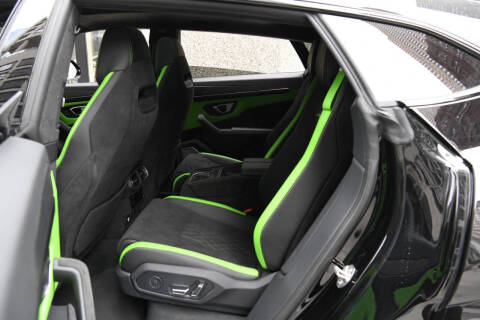 2024 Lamborghini Urus S