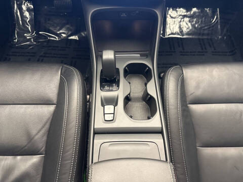 2023 Volvo XC40 B5 Core