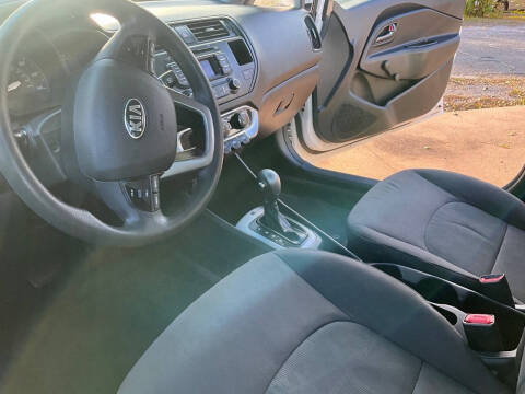 2013 Kia Rio LX
