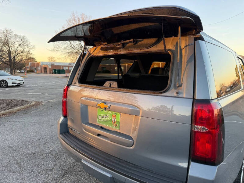 2016 Chevrolet Suburban LT
