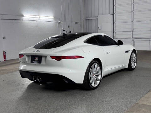 2017 Jaguar F-TYPE Premium