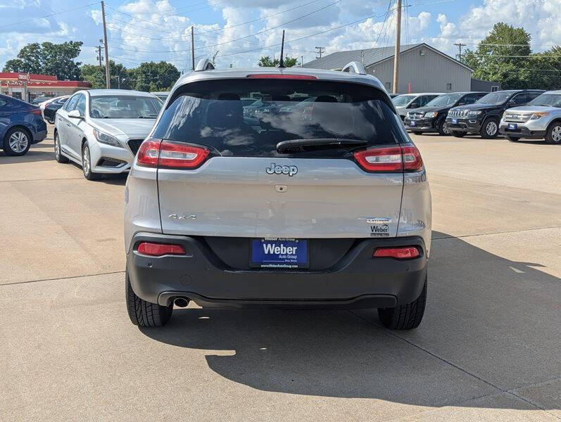 2018 Jeep Cherokee Latitude