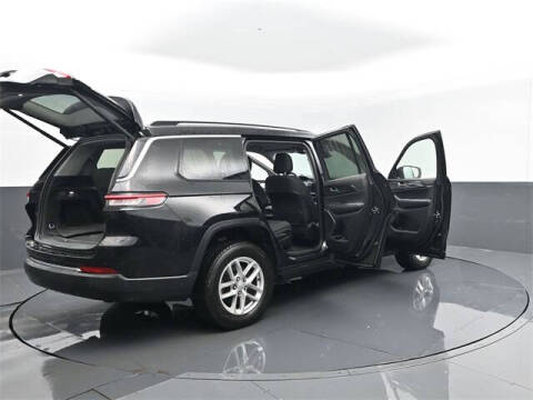 2021 Jeep Grand Cherokee L Laredo